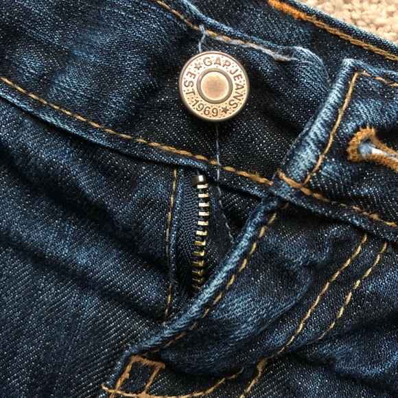 Medium Length Dark Jean Skirt💙 - Picture 2 of 5